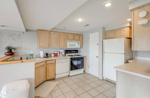 East Walnut HIlls Apartment | Riverview Hideaway, 3 Mi to Dtwn Cincinnati