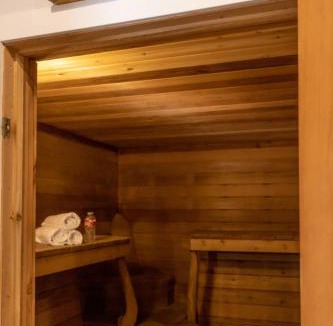 Pagosa Springs Hotel | RiverWalk Inn