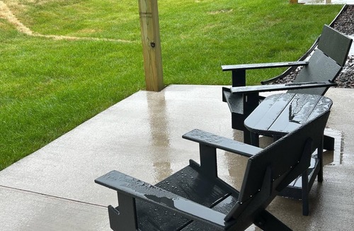 Riverside Condo | RiverWest Kayak View -Riverview-Dog Friendly