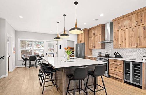 Riverside House | RiverWest Retreat-Sauna - Dog Friendly