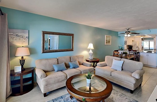 South Island Apartment | Riviera Club 204