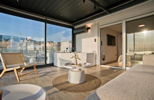 Glyfada Apartment | Riviera Sky Loft