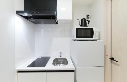 Bunkyo Apartment | RIZOTIA Hakusan by Tranova