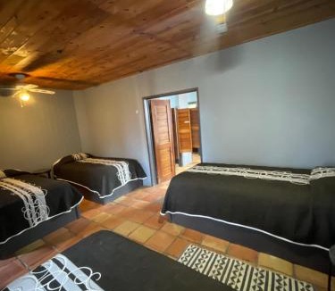 San Quintin Hotel | Rm Dorm