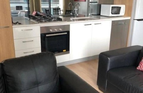 Adelaide Central Business District Apartment | RNR on Franklin-Two-Bedroom Apartment