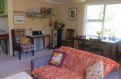 Blackball Cottage | Roa Cottage is a rustic cottage, close to the start of the Paparoa Great walk.
