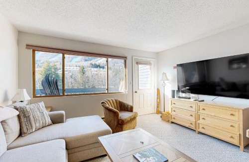 Sunday River Area Apartment | Roadrunner 2 A206