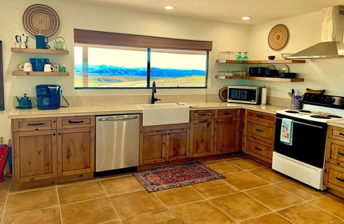 Nogales House | RoadRunner Guest house at Birdsong Retreat