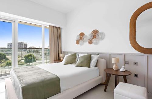 Al Raha Beach Apartment | Roam Inns Unique Studio Al Bandar