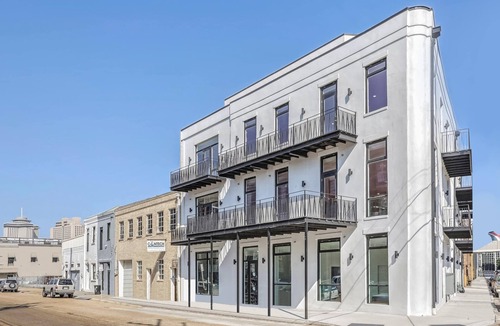 Arts/Warehouse District Apartment | Roami at Churchill | 3 Bedroom