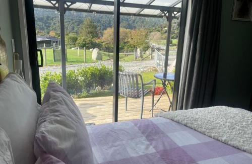 Greymouth Cabin | Robbies Hut