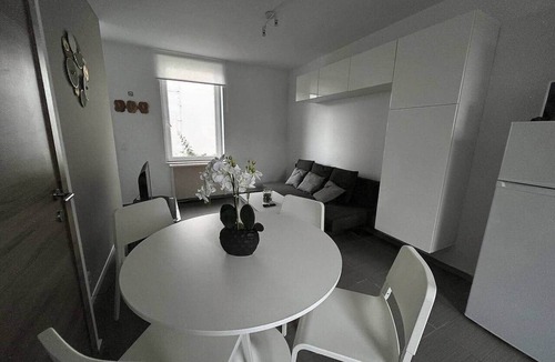 Ransart House | Robert 20 Brussels-charleroi-airport