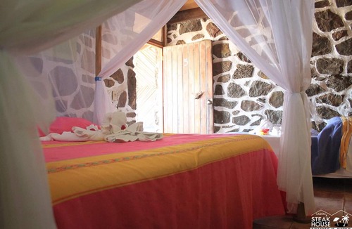 Troncones Hotel | Roberto's Bistro