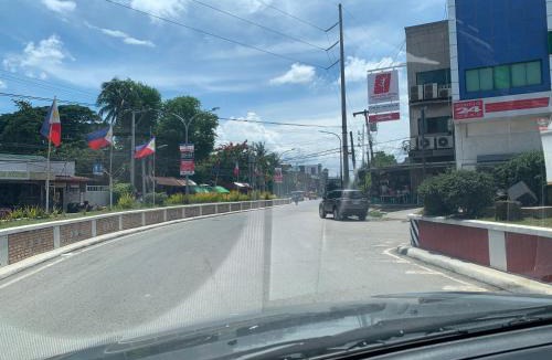 Tarlac Apartment | ROBIE'S TRANSIENTS ROOMS