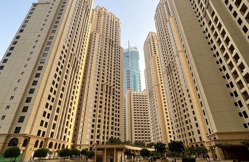 Umm Suqeim 1 Apartment | Robin Beach Hostel JBR