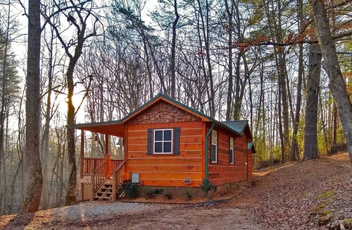 Franklin Cabin | Robin Cabin - Big Bear Cabin Rentals 2 Bedroom/1 Bath Vacation Rental