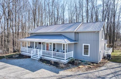 West Dundee House | Robin Crest with Hot Tub