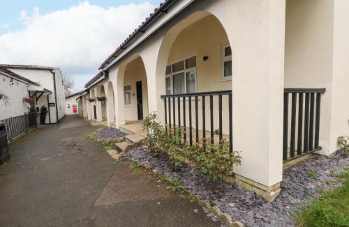 Charnock Richard House | Robin Lodge