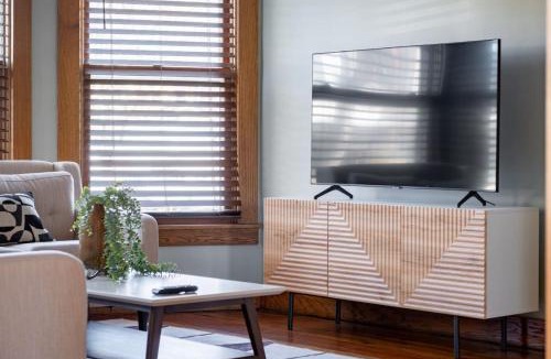 Columbus House | Robin's Egg, Private Downtown, Pet-Friendly Gem