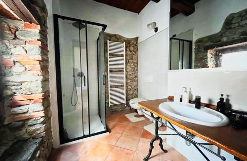 Paruzzaro House | Robin's Nest