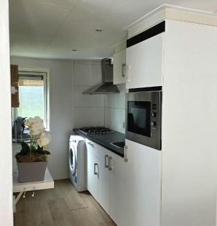 Municipality of Epe Ski Chalet | Robin's oak lodge