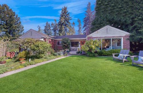 Freeland House | Robins Nest