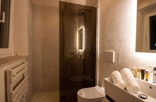 Rosignano Marittimo Hotel | Roc Villa - 2 Private Beach Accesses
