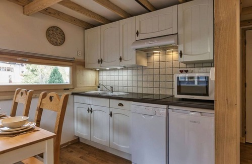 Argentiere Apartment | Roca · Duplex 4pax 2CH | 5mn Grands Montets | Parking