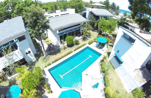 Las Olas Beach Community Condo | Rocamar Oceanfront Beauty!