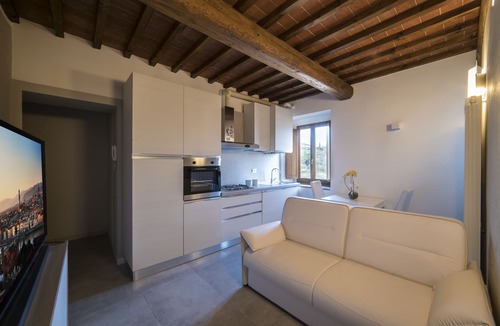 Tavarnuzze House | Rocca Palazzaccio