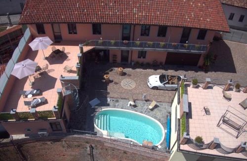 Monticello d'Alba Apartment | Rocche di Montexelo - Green Key Holiday Home near Alba & Langhe
