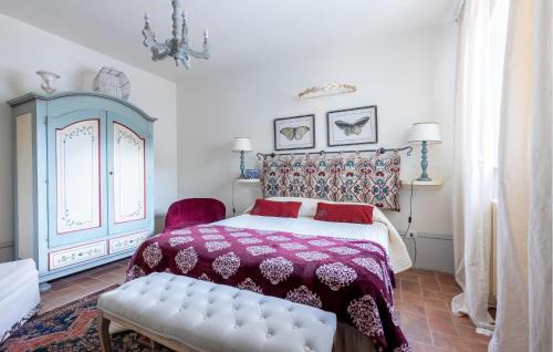 Lamporecchio Apartment | Rochester Classie
