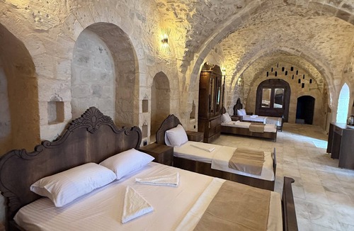 Artuklu Hotel | Rocinante