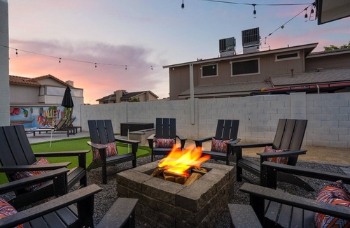 Cactus Meadows House | Rock Climbing Wall~Pool& Mini Golf~Game Room~Mural