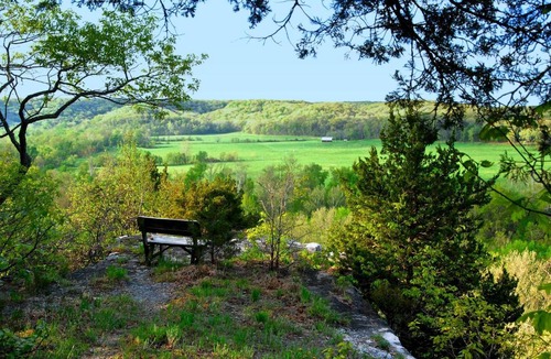 Dixon House | Rock Eddy Bluff Farm Cabins