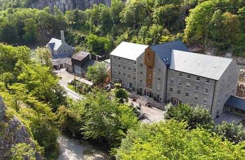 Stoney Middleton Apartment | Rock Mill Studio Apartment 18