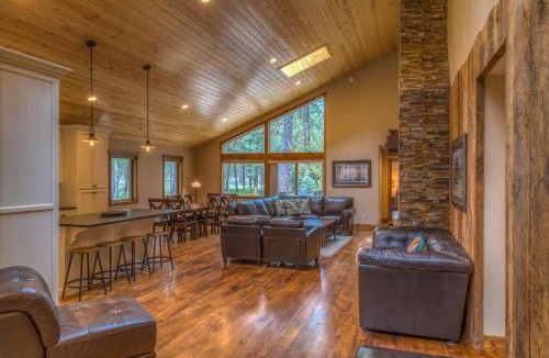 Black Butte Ranch House | Rock Ridge 004