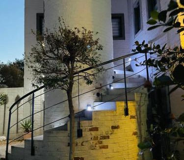 Stellenbosch Bed & Breakfast | Rocket Room