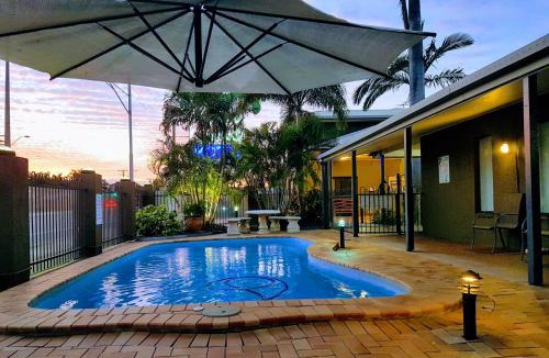 Rockhampton Hotel | Rockhampton Palms Motor Inn