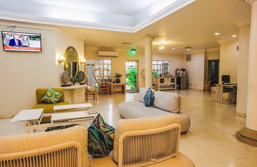 Marine Gardens Hotel | Rockley Beach Two Double Suite Breakfast & Pool