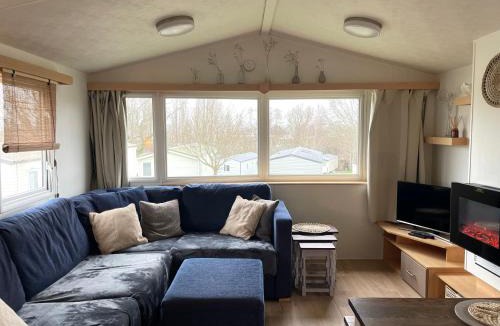 Hamworthy Resort | Rockley Park - Coral