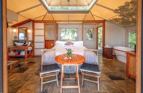 Halfmoon Bay Hotel | Rockwater Secret Cove Resort