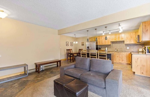 Wildernest Condo | Rocky Mountain Escape with Vista View | Wildernest