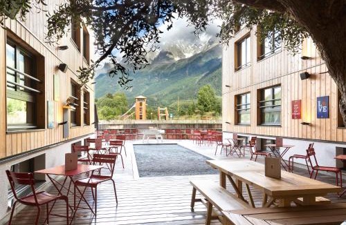 Les Houches Hotel | RockyPop Chamonix - Les Houches
