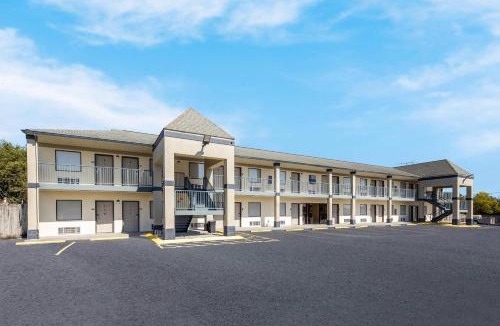 Ardmore Hotel | Rodeway Inn Ardmore I-65