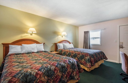 Bellows Falls Hotel | Rodeway Inn Bellows Falls