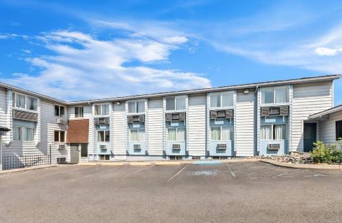 Helena Hotel | Rodeway Inn Helena