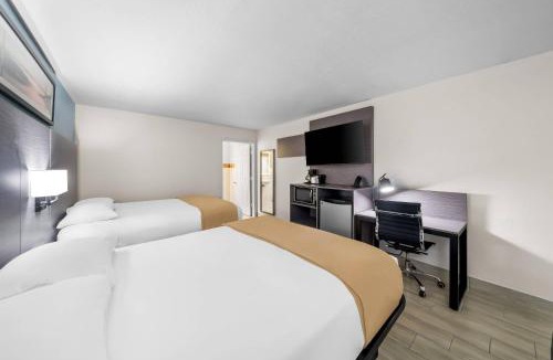 Lake Wales Hotel | Rodeway Inn Lake Wales - Winter Haven