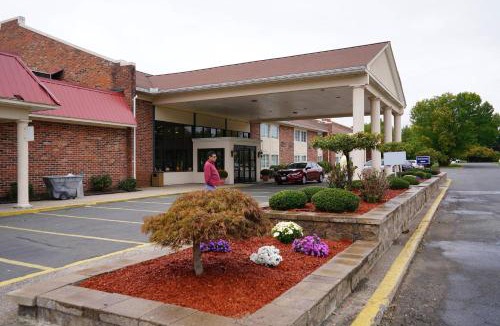 East Windsor Hotel | Rodeway Inn & Suites East Windsor