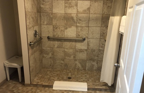Walhalla Hotel | Rodeway Inn & Suites Walhalla